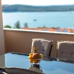 Luxury Allen With Pool *