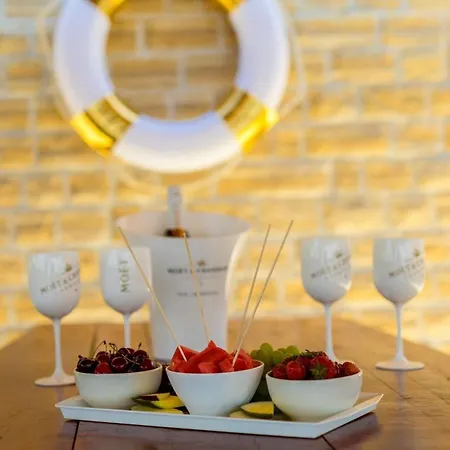 Luxury Allen With Pool *