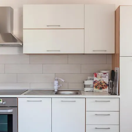 Apartament Luxury Allen With Pool