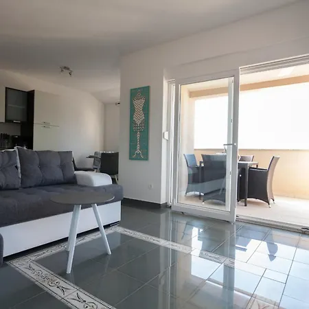 Apartament Luxury Allen With Pool *