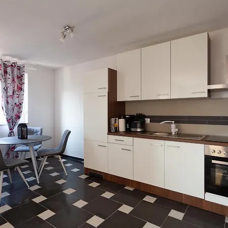 Apartmán Luxury Allen With Pool Klimno