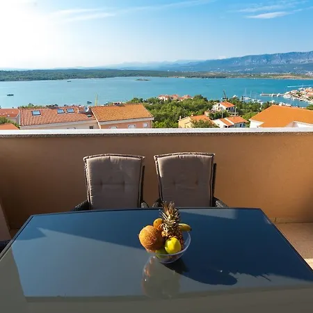 Luxury Allen With Pool * Klimno