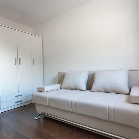 Luxury Allen With Pool Apartman Klimno