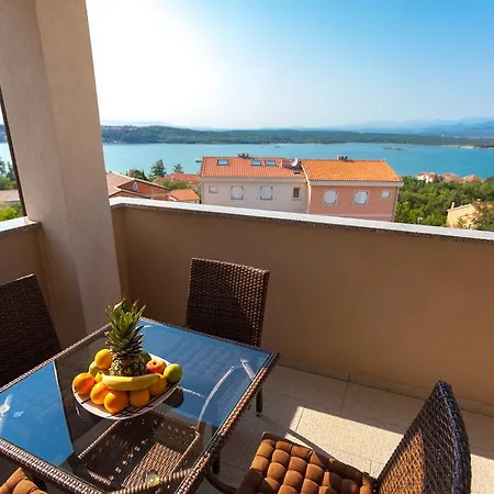 Apartment Luxury Allen With Pool *