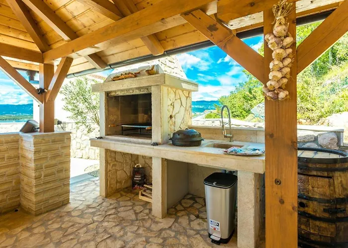 Luxury Allen With Pool *