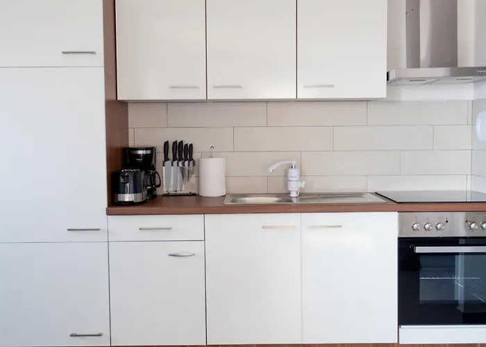 Luxury Allen With Pool * Klimno