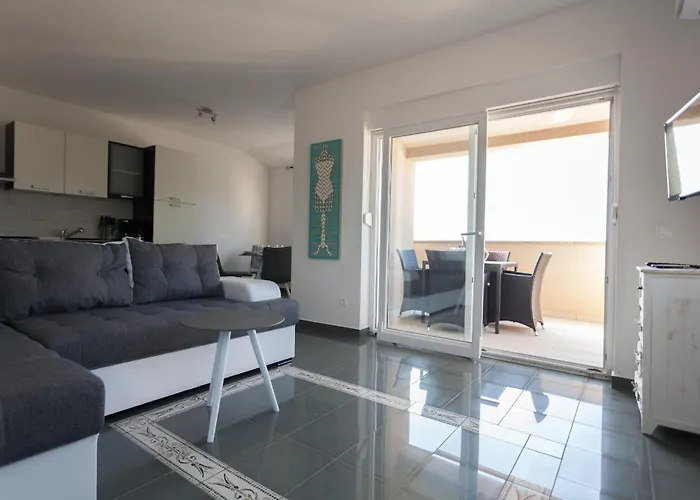 Apartment Luxury Allen With Pool *