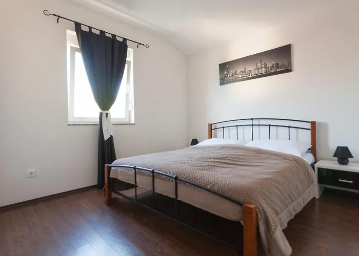 Apartment Luxury Allen With Pool *