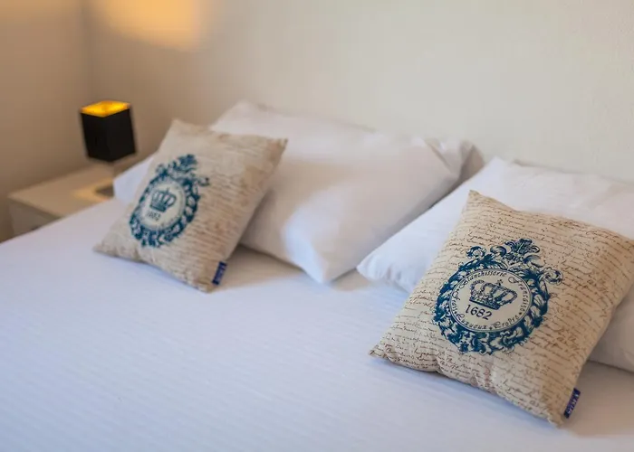 Luxury Allen With Pool Apartment *